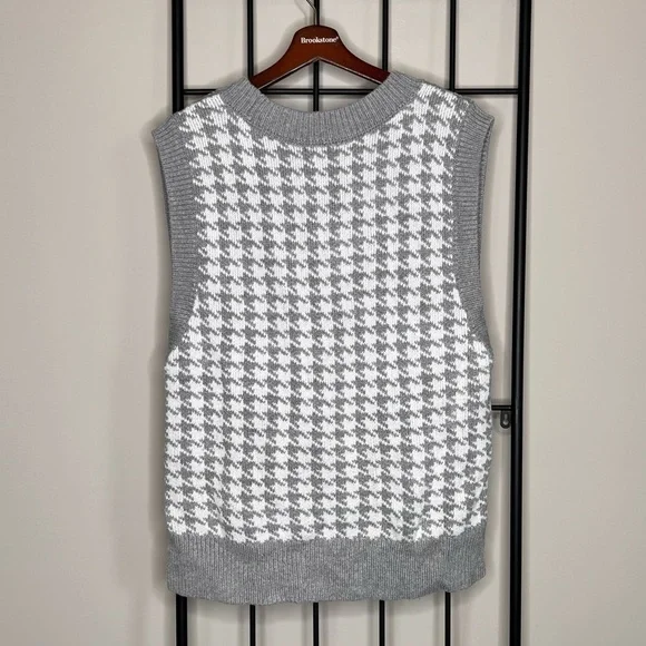 A&F Houndstooth V Neck Sweater Vest Sz M - Picture 2 of 6